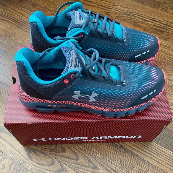 UA HOVR Infinite Mens Sneakers - Picture 1 of 4